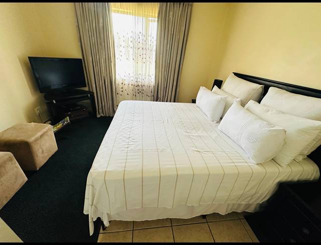1.5 BEDROOM APARTMENT FOR SALE IN TONGAAT CENTRAL